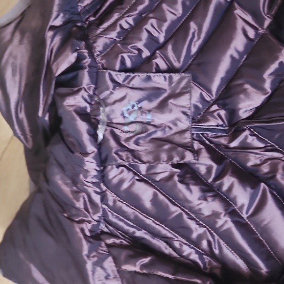 Be by blanc noir hooded puffer vest L - Picture 3 of 3